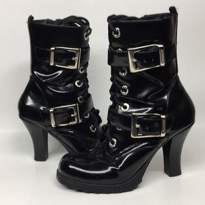 Bongo high heels laced zipper (black) size 6.5